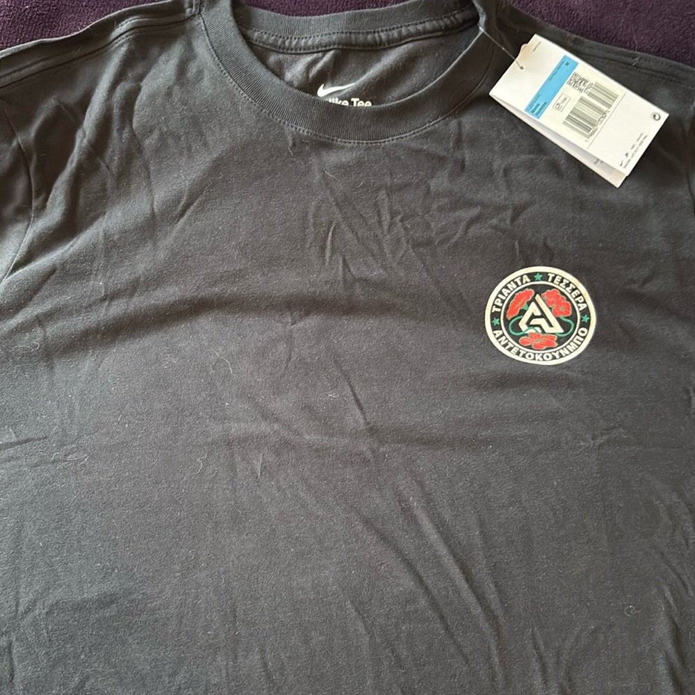 NWT Nike Dri-Fit Giannis T-shirt